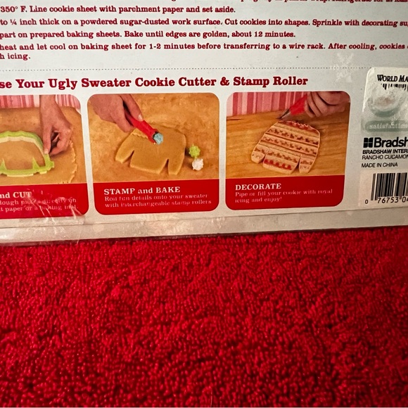 New Sweet Creations Ugly Sweater Cookie Cutter & Stamp Rollers - Picture 9 of 10